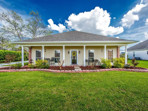 249 Lake Penchant Ct, Houma, LA 70360
