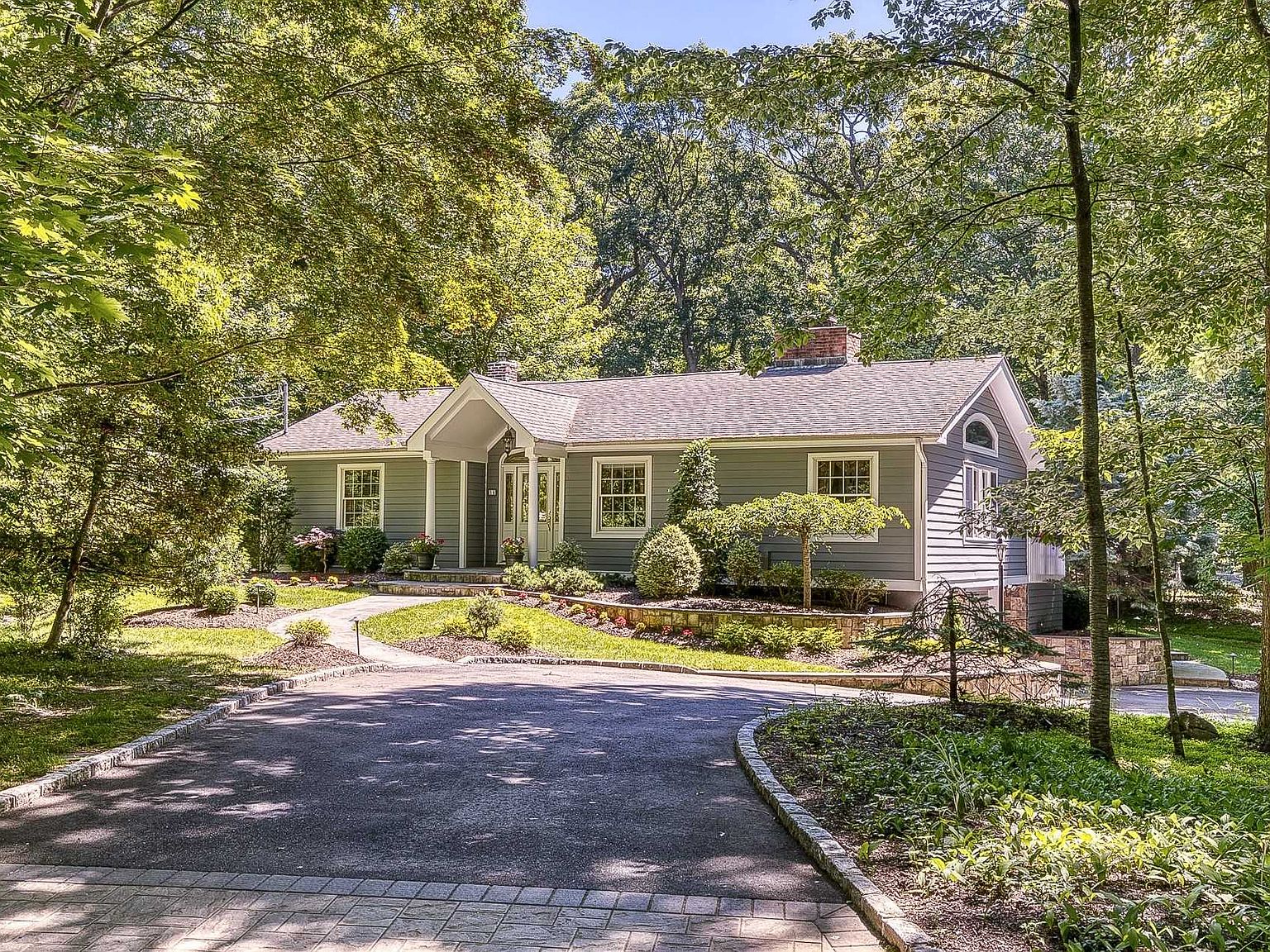 11 Druid Hill Road, Port Jefferson, NY 11777 Zillow