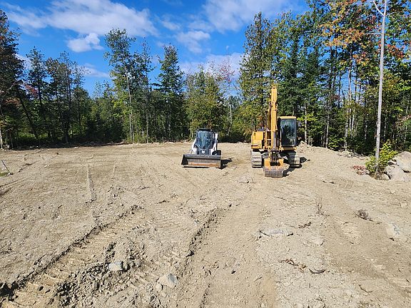 3rd image of 102 Allen Bridge Road