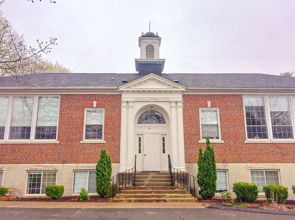 114 Huckleberry Hill Rd APT B