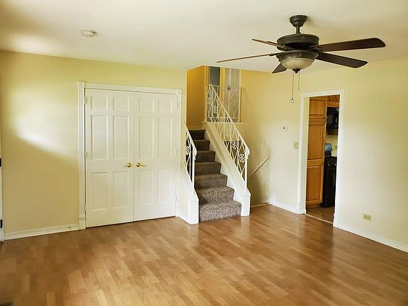 4th image of 1451 Oakwood Ave