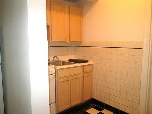 Rented by Prince Real Estate Associates LLC | media 21