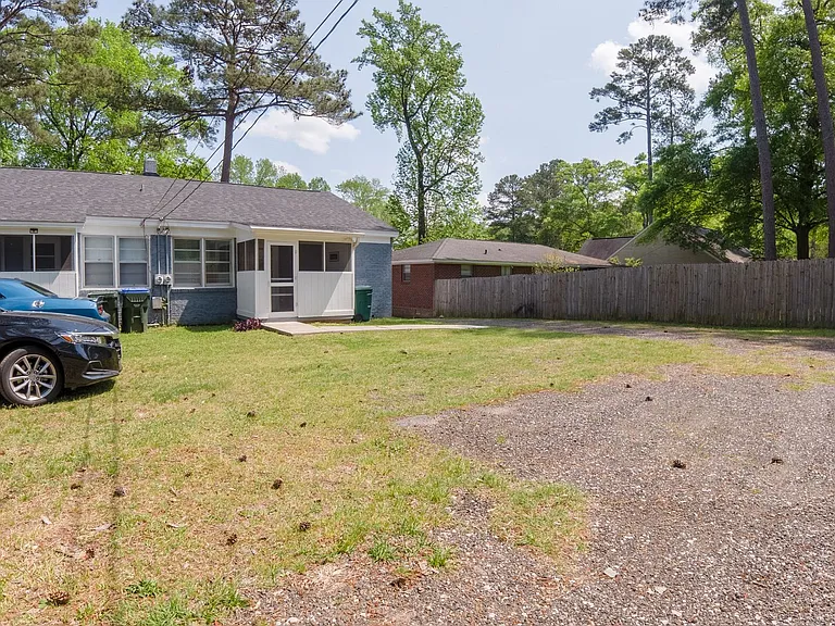 1421 Colin Kelly Dr — Photo 41