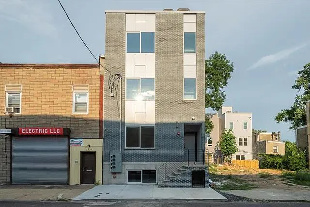 2225 N 8th St #2 — Photo 15