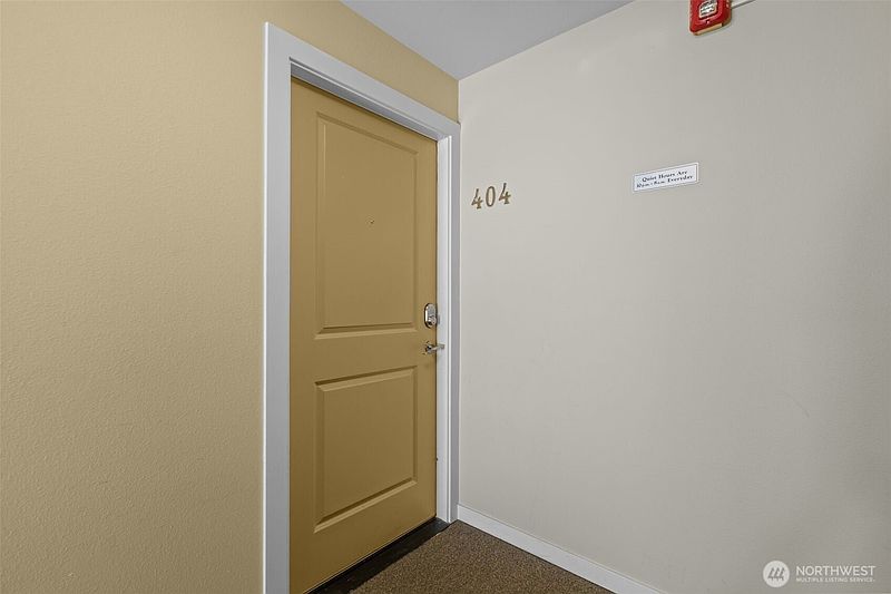 3rd image of 845 NE 125th Street #404