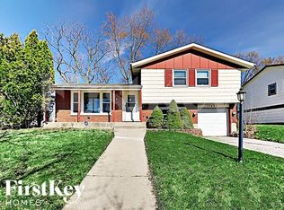 17007 Pine Ct, Hazel Crest, IL 60429