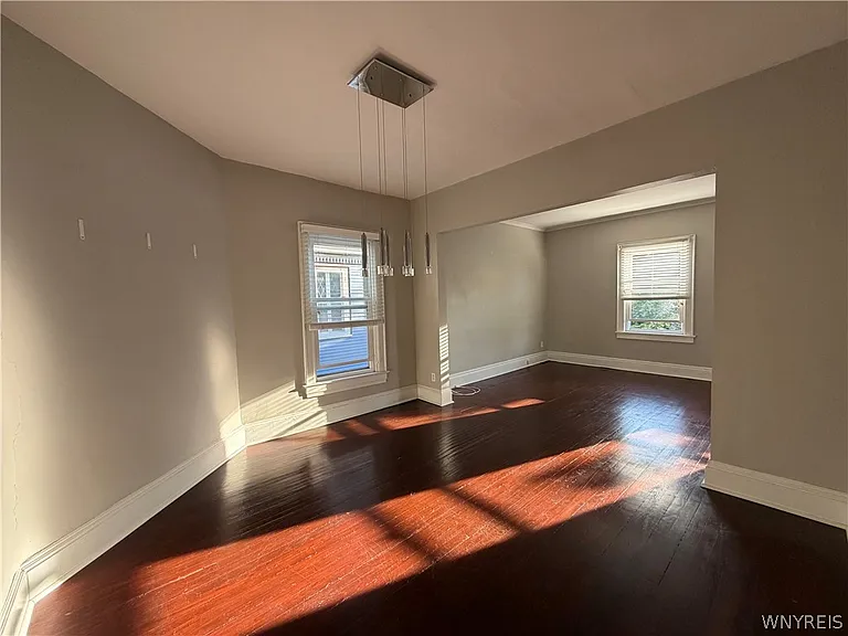 193 Norwood Ave — Photo 6