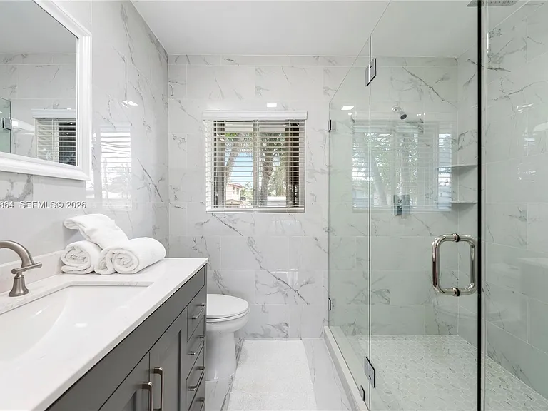 2531 Key Largo Ln — Photo 9