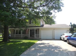 130 E 23rd St N, Newton, IA 50208