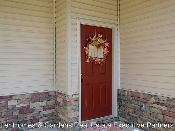 2nd image of 1021 Gentle Bend Ct