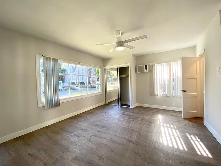 14532 Dickens St #1 — Photo 9