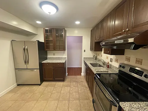 11301 Commonwealth Dr #203 Photo 1
