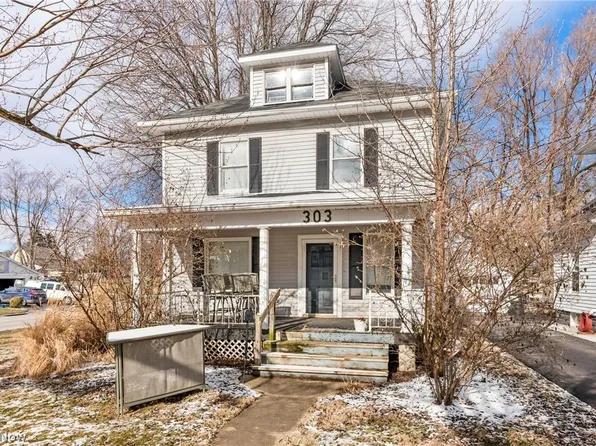 303 Moore Ave, Bellevue, OH 44811