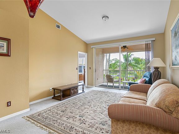 3rd image of 328 Bradstrom Cir APT E201