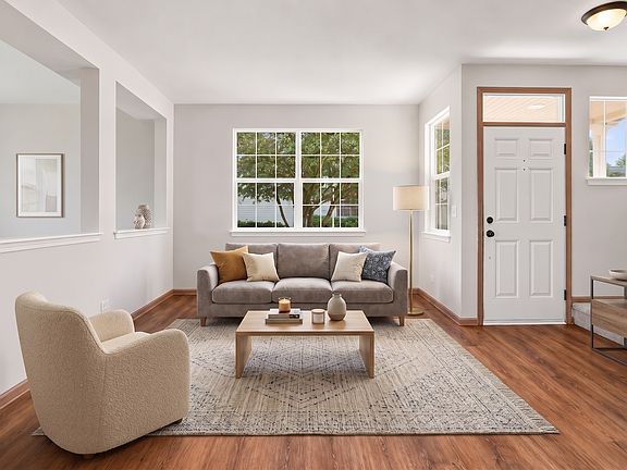 5th image of 570 W Kristina Ln