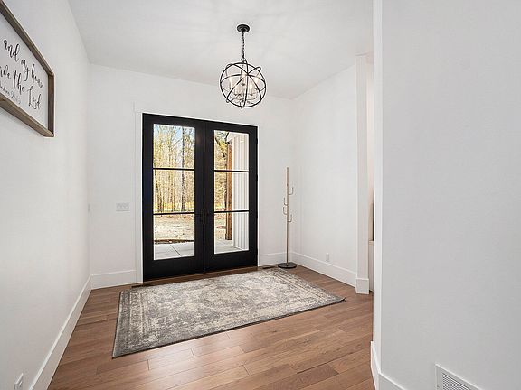 5th image of 3477 Scenic Woods Cir