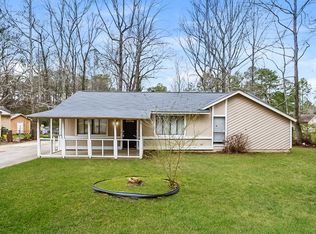 9007 Huntwood Ln, Riverdale, GA 30274