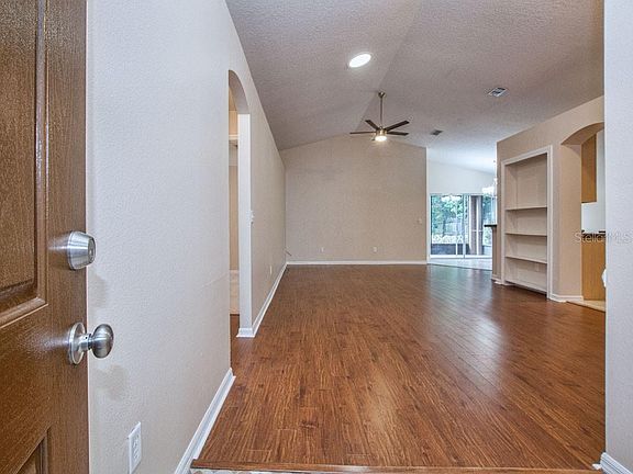 5th image of 1830 Ashland Trl