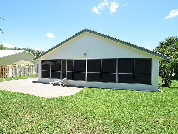 Home For Sale In Lake Charleston