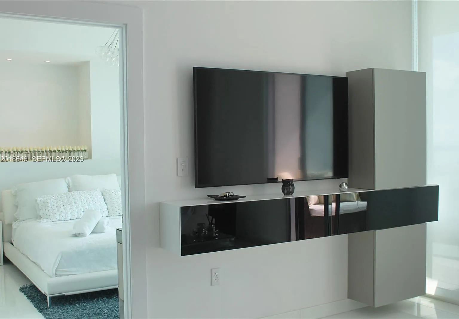 900 Biscayne Bay Condo — Photo 4