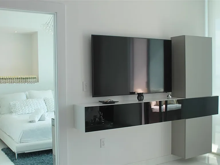900 Biscayne Blvd #3207 — Photo 4