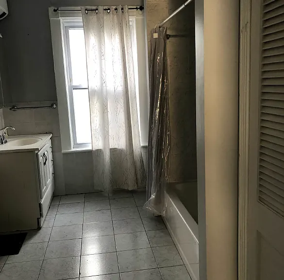 11 Claremont Pl #2 — Photo 8