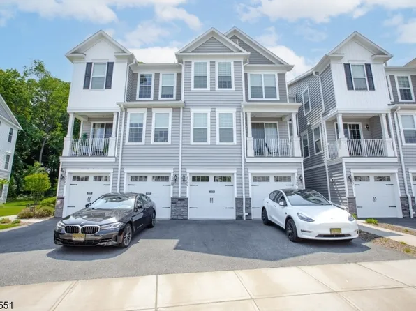 124 Sequoia Dr #1812, Cedar Grove Twp., NJ 07009