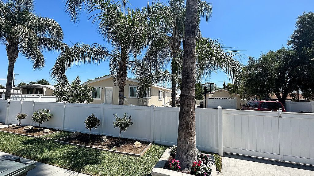 1755 Ruby Dr, Perris, CA 92571 | Zillow