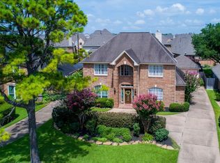 2098 Gentryside Dr, Houston, TX 77077