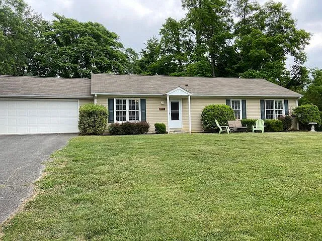 2232 Tannehill Dr — Photo 1