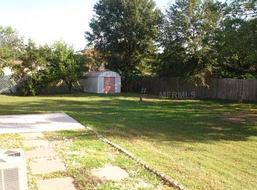 3rd image of 439 Red Coat Ln