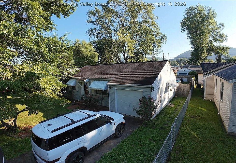 1st image of 4628 Washington Ave SE