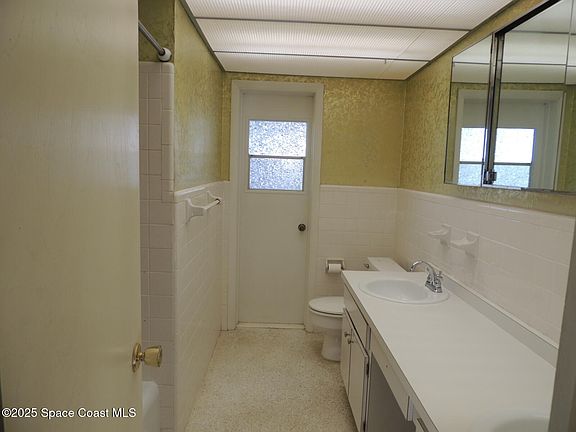 4th image of 2604 Tomoka Ave