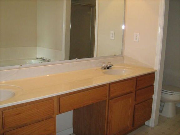5th image of 7897 Jessies Way #22-203