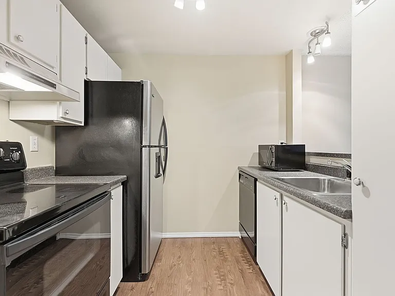 6121 E 6th Ave #K301 — Photo 4