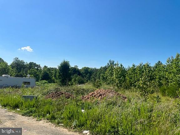 5th image of 11050 Demarr Homestead Dr