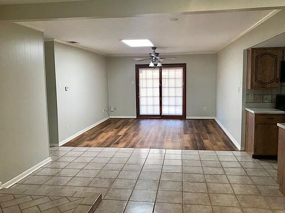 3rd image of 2131 Luau St