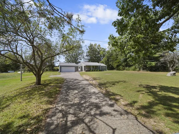 8280 S Jackson Rd, Clarklake, MI 49234