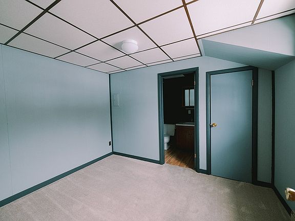 4th image of 300 Norway Ave #301