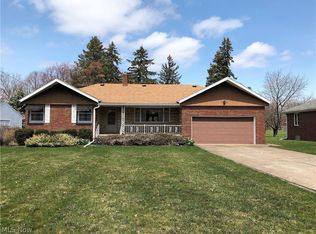 270 Cooper Foster Park Rd W, Lorain, OH 44053