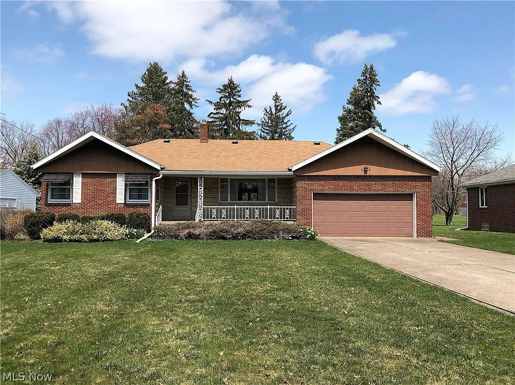 270 Cooper Foster Park Rd W photo 1