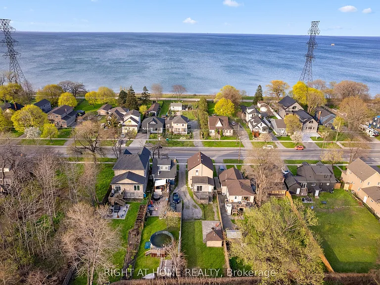 204 Beach Blvd — Photo 40
