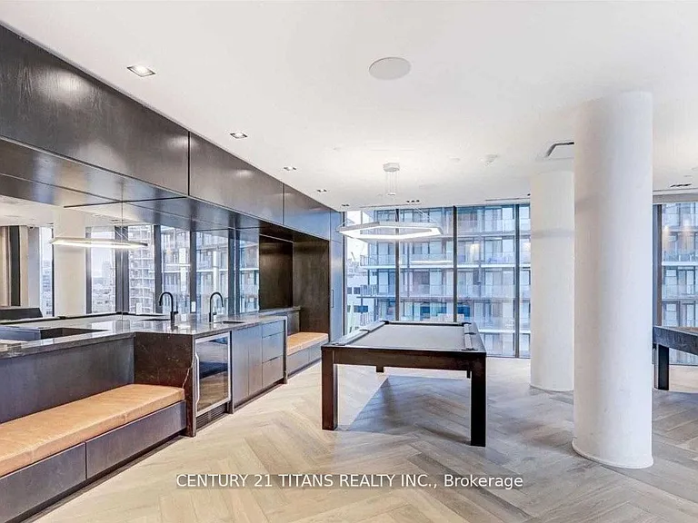 330 Richmond St W #616 — Photo 5