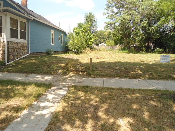 2nd image of 917 Peck St