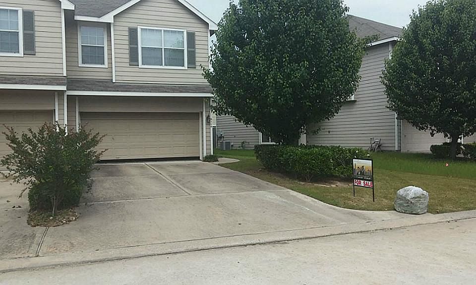 1st image of 6114 Shelbourne Park Ln