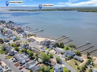 193 Bay Stream Drive, Toms River, NJ 08753