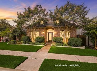 2240 Bedford Cir, Bedford, TX 76021