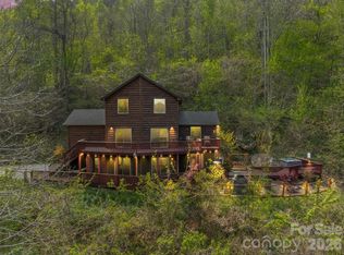 356 Walnut Cove Rdg, Bryson City, NC 28713