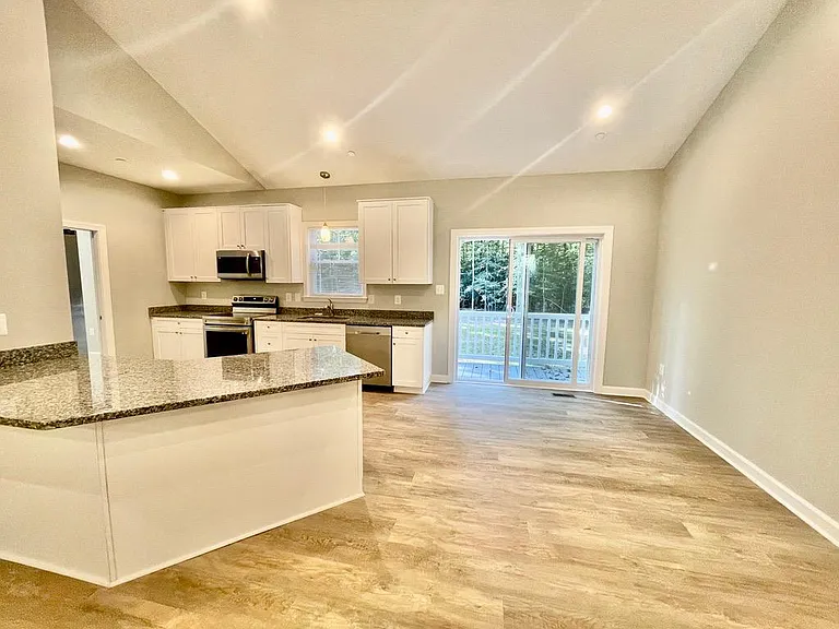 26323 Argentina Dr — Photo 18