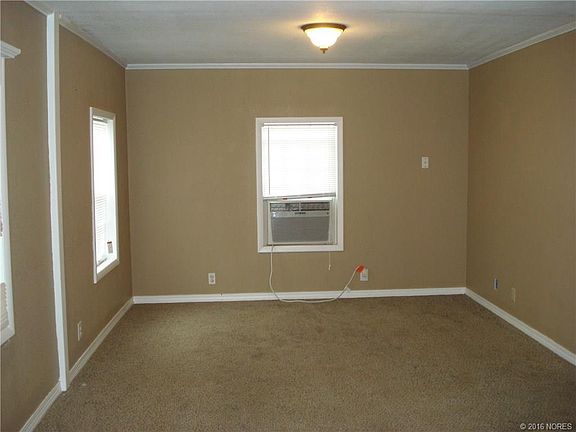 2nd image of 607 W Taylor Ave